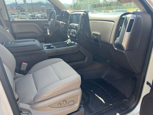 Used 2015 Chevrolet Silverado 1500 LT w/ LT Convenience Package image 9