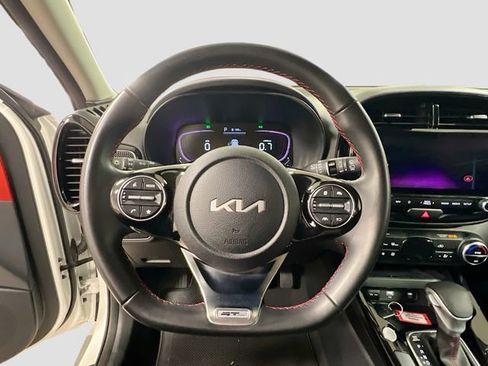 Certified 2023 Kia Soul GT-Line image 11