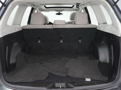 Used 2015 Subaru Forester 2.5i Premium w/ All-Weather Package AWD/4WD image 8