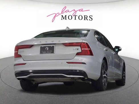 Used 2023 Volvo S60 B5 Plus AWD/4WD image 5