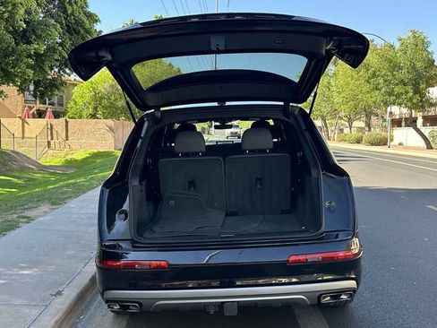 Used 2017 Audi Q7 3.0T Premium Plus w/ Premium Plus Package AWD/4WD image 46