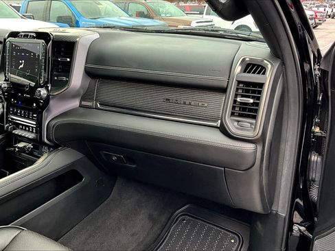 Used 2020 RAM 1500 Limited image 17