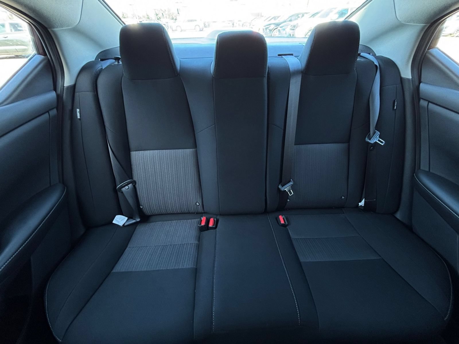 Used 2025 Nissan Sentra SV FWD image 36