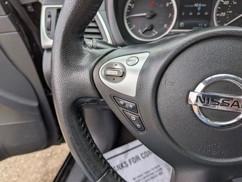 Used 2019 Nissan Sentra SV w/ Special Edition Package image 38