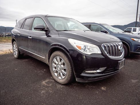 Used 2013 Buick Enclave Leather image 2