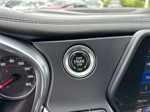 Used 2020 Chevrolet Blazer LT FWD image 21
