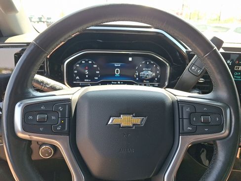 Used 2022 Chevrolet Silverado 1500 LT image 17