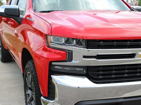 Used 2020 Chevrolet Silverado 1500 LT w/ All-Star Edition AWD/4WD image 3