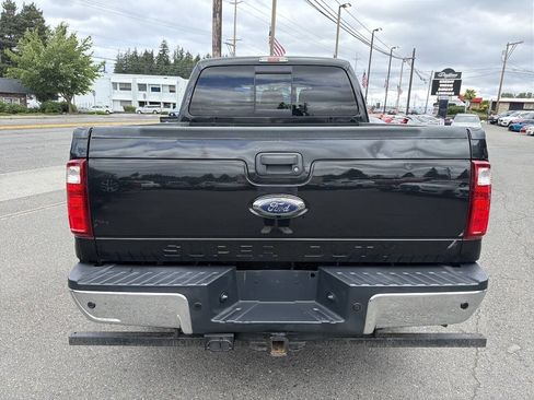 Used 2015 Ford F350 Lariat w/ Camper Package AWD/4WD image 5