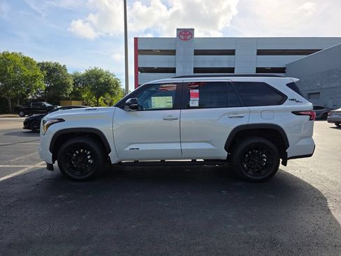 New 2026 Toyota Sequoia Limited AWD/4WD image 8