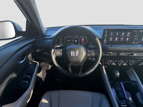 Used 2024 Honda Accord EX-L image 18