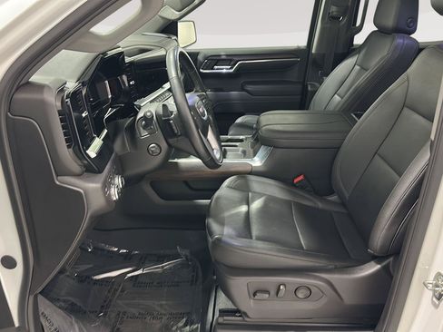 Used 2024 GMC Sierra 1500 SLT w/ SLT Premium Plus Package AWD/4WD image 19