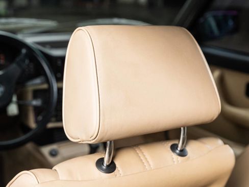 Used 1988 BMW M5 image 58