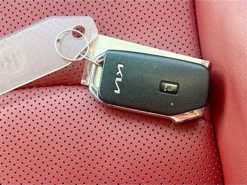 Used 2024 Kia K5 GT-Line image 35