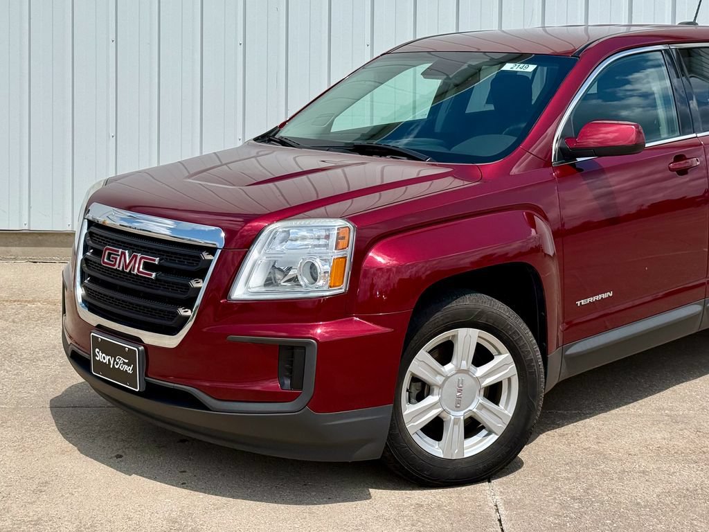 Used 2016 GMC Terrain SLE FWD image 2