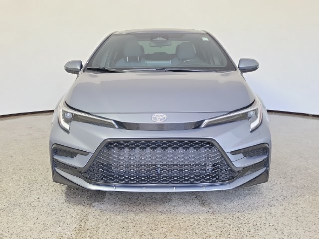 Used 2023 Toyota Corolla SE w/ SE Premium Package FWD image 3