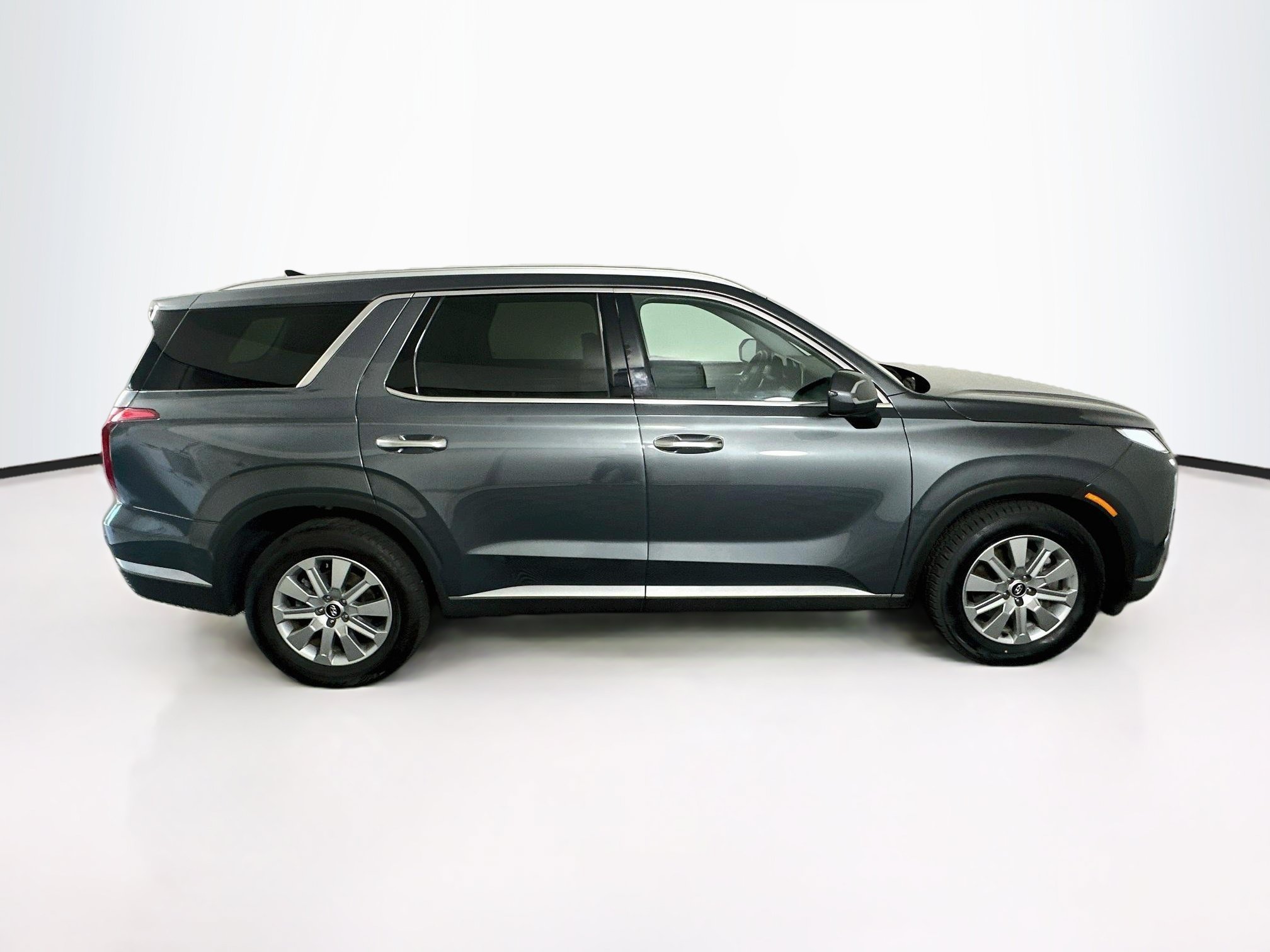 Used 2025 Hyundai Palisade SEL FWD image 10