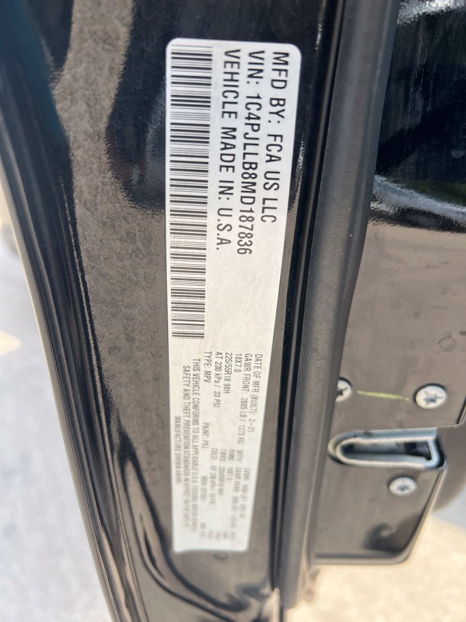 Used 2021 Jeep Cherokee Latitude Plus FWD image 22