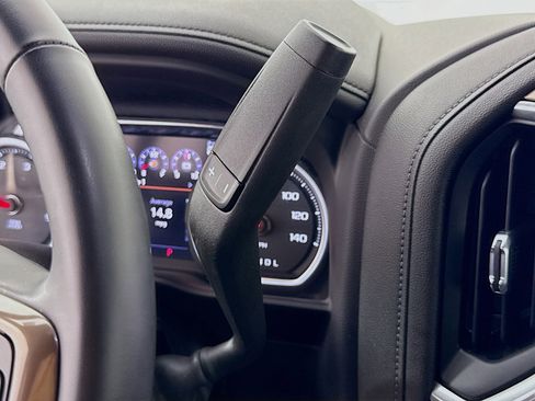 Used 2023 Chevrolet Silverado 3500 High Country AWD/4WD image 17