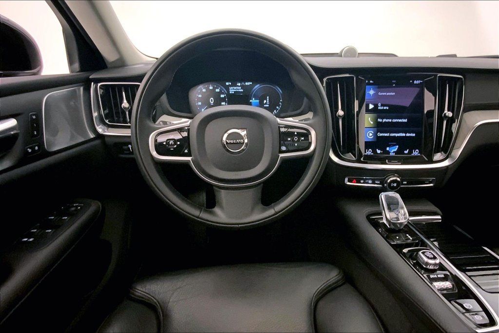 Used 2021 Volvo S60 T8 Inscription AWD/4WD image 4