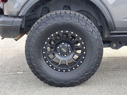 Used 2021 Ford Bronco Black Diamond AWD/4WD image 24