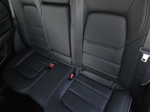 New 2025 MAZDA CX-5 AWD 2.5 S w/ Preferred Package image 11