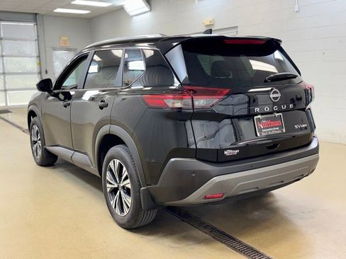 Used 2023 Nissan Rogue SV w/ SV Premium B Package AWD/4WD image 7
