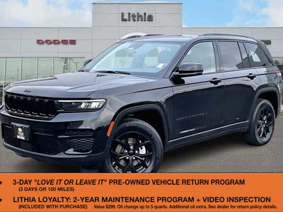 Used 2024 Jeep Grand Cherokee Altitude