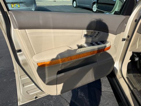 Used 2005 Lexus RX 330 AWD image 9