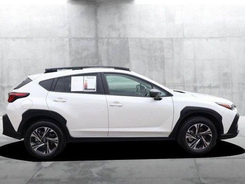 Used 2025 Subaru Crosstrek 2.5i Premium AWD/4WD image 5