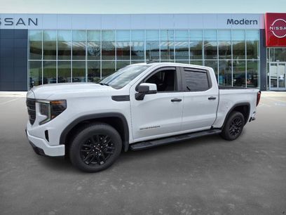 Used 2024 GMC Sierra 1500 Pro w/ Graphite Edition