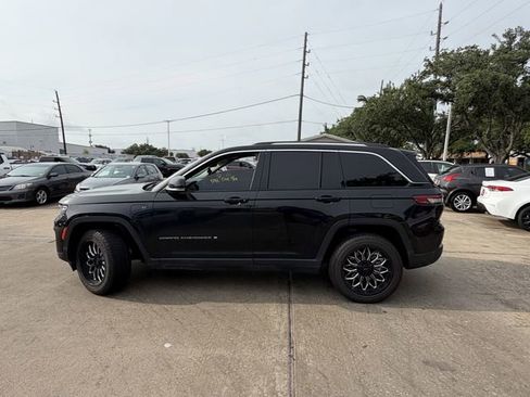 Used 2024 Jeep Grand Cherokee Limited 4xe AWD/4WD image 8