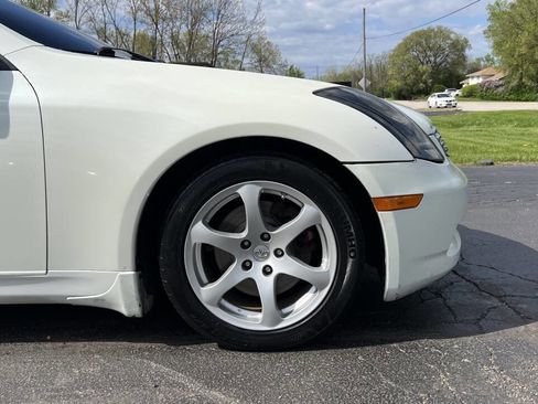 Used 2005 INFINITI G35 Coupe w/ (P01) Premium Pkg image 9