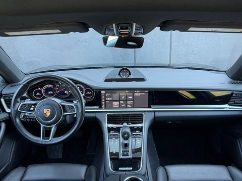 Certified 2018 Porsche Panamera 4 image 17