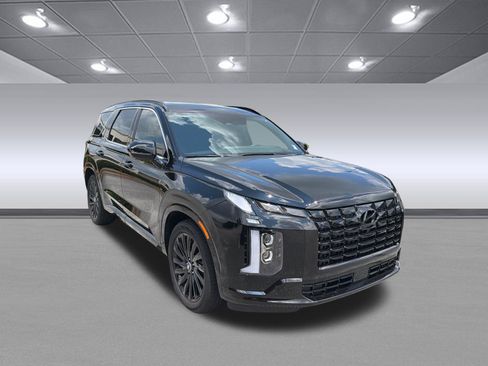 Certified 2025 Hyundai Palisade Calligraphy AWD/4WD image 5