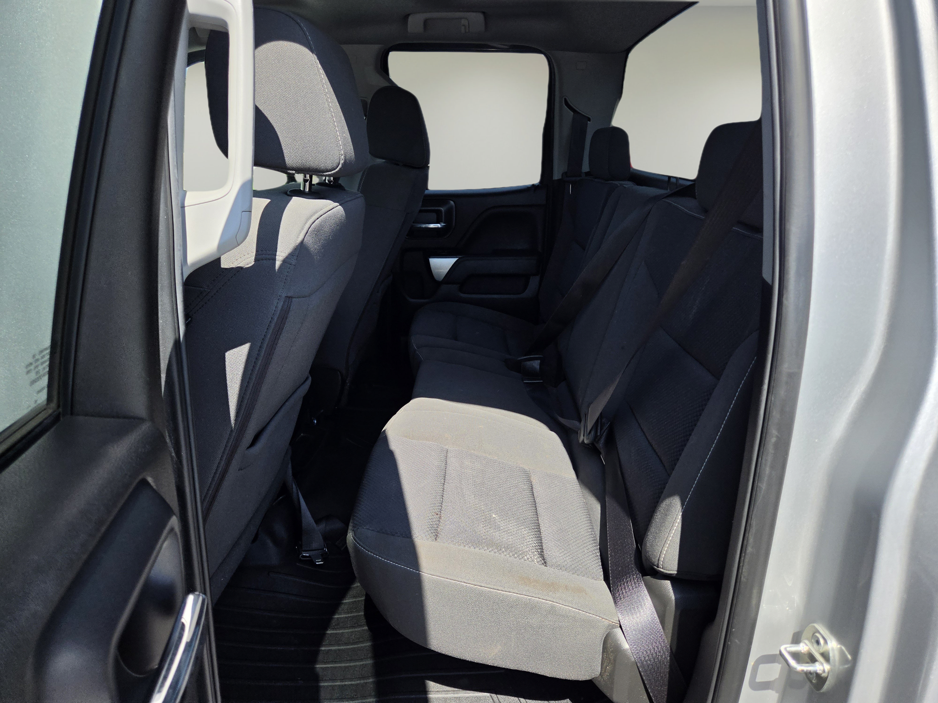 Used 2019 Chevrolet Silverado 1500 LT AWD/4WD image 14