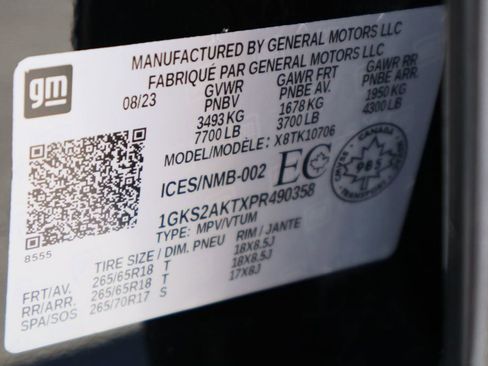 Used 2023 GMC Yukon SLE image 34