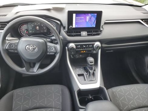 Used 2024 Toyota RAV4 XLE w/ Convenience Package FWD image 14