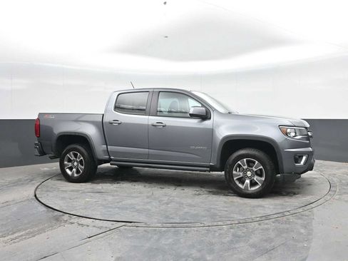 Used 2018 Chevrolet Colorado Z71 AWD/4WD image 8