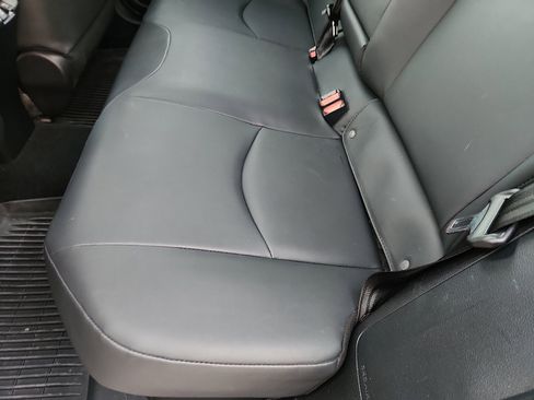 Used 2022 Toyota Prius Prime XLE image 26