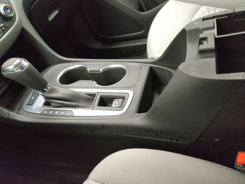 Used 2021 Chevrolet Equinox LT AWD/4WD image 26