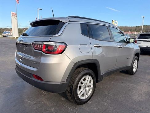Used 2020 Jeep Compass Sport w/ Cold Weather Group AWD/4WD image 4