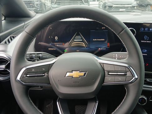 New 2026 Chevrolet Equinox EV LT image 11