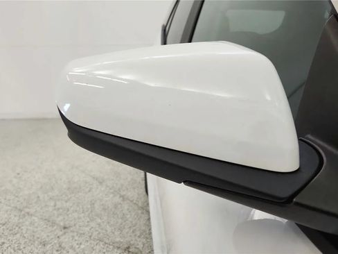 Used 2023 GMC Terrain SLE AWD/4WD image 19