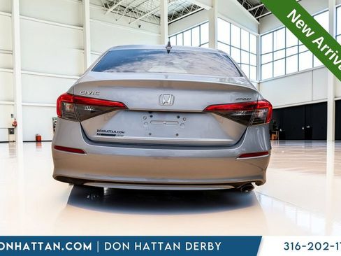 Used 2022 Honda Civic Sport image 27