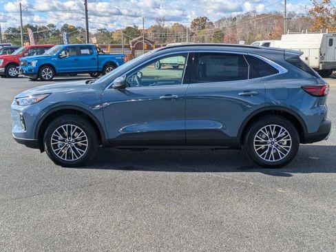 New 2025 Ford Escape SE w/ PHEV Premium Package image 8