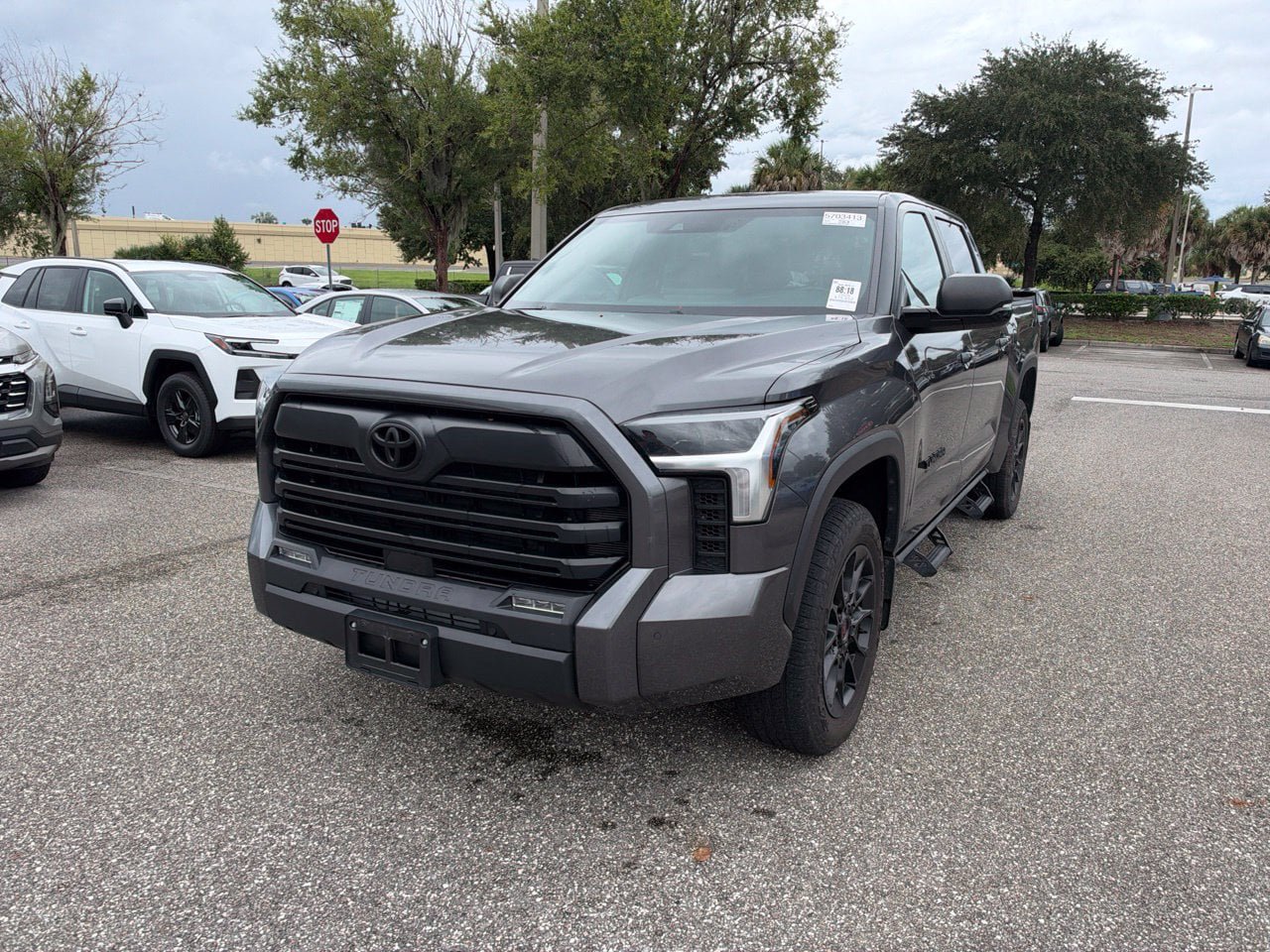 Used 2025 Toyota Tundra SR5 w/ SR5 Premium Package AWD/4WD image 1