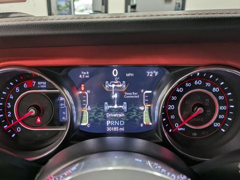 Used 2021 Jeep Wrangler Unlimited Rubicon AWD/4WD image 14