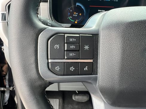 Used 2023 Ford F150 Lightning XLT AWD/4WD image 17