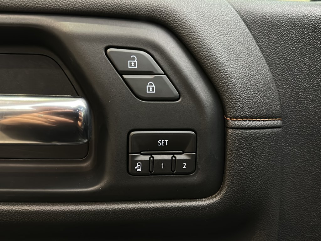 Used 2019 GMC Sierra 1500 AT4 w/ AT4 Premium Package AWD/4WD image 15